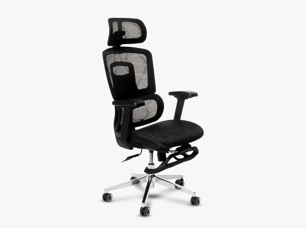 REVOTICA Irodaszék WINNIPEG A11-1(B) FEKETE LÁBTARTÓS