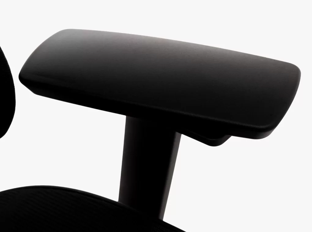 REVOTICA WINNIPEG A7012 (YP-05) FEKETE MESH ERGONÓMIKUS IRODASZÉK
